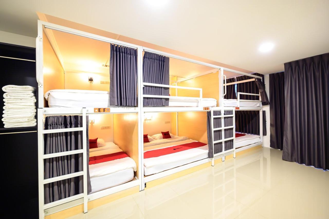 The Living Block Hotel Bangkok Exterior foto